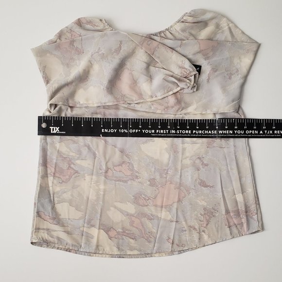 ZAC & RACHEL Front Tie Top - Picture 9 of 10